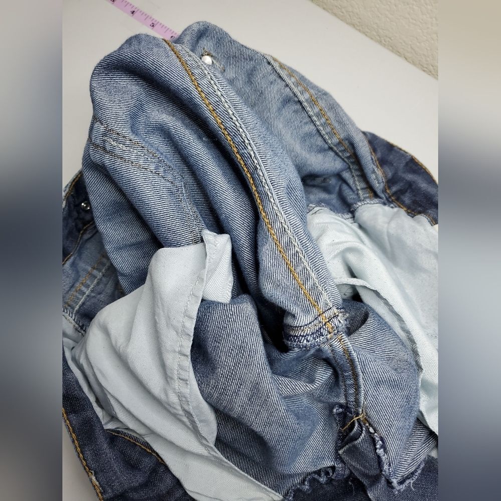 Blue Rag Intentionally Distressed Jeans - Picture 12 of 16